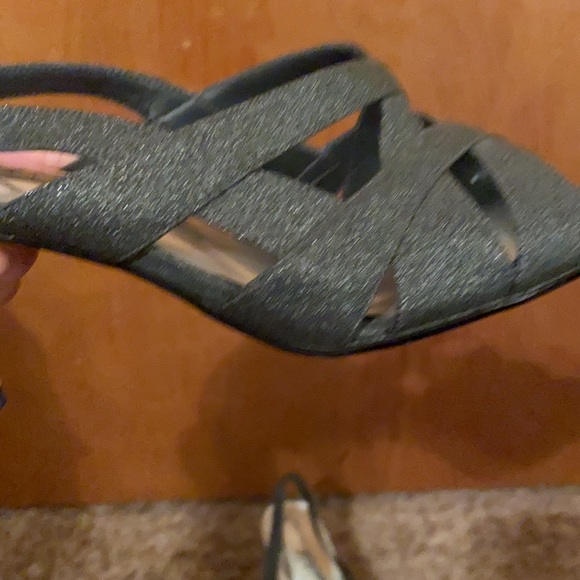 Life Stride 2 inch heel - Picture 8 of 8